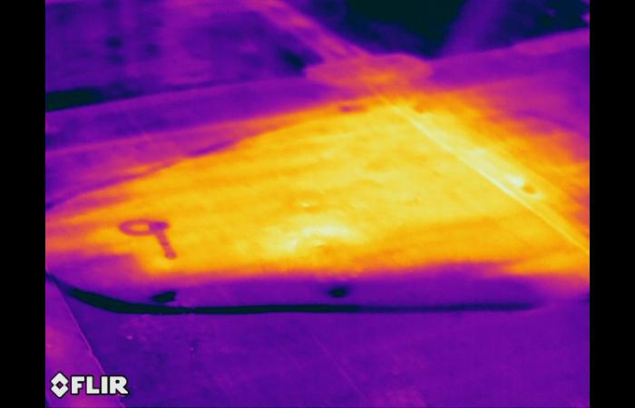 IR 1668 0 - Infrared Roof Inspection