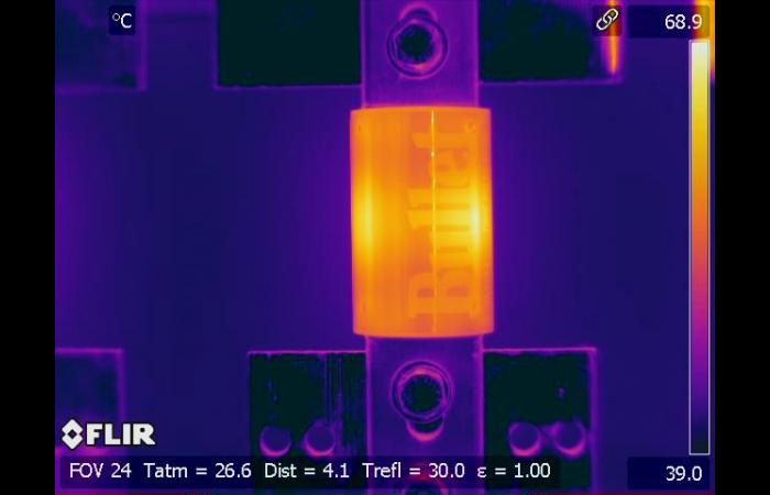 Infrared inspection emissivity difference  0 - Infrared Electrical Inspection