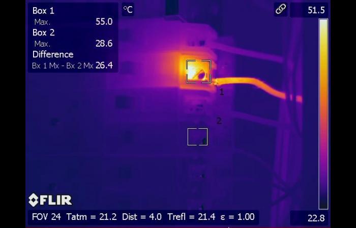 Infrared inspection hot wire on circuit breaker 0 - Infrared Electrical Inspection